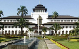 3-tempat-wisata-bersejarah-di-kota-bandung