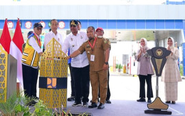 presiden-jokowi-resmikan-jalan-tol-sigli-banda-aceh